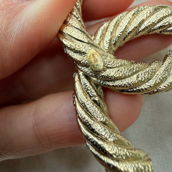 CHANEL Twisted Gold and Silver Brooch - Picture 6 of 10